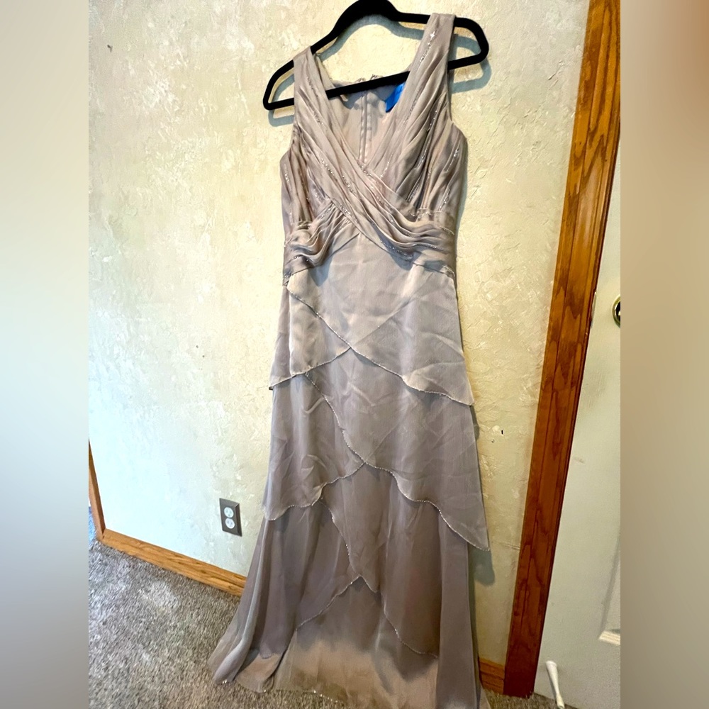 Jade by Jasmine Mother of Bride/Groom Gown